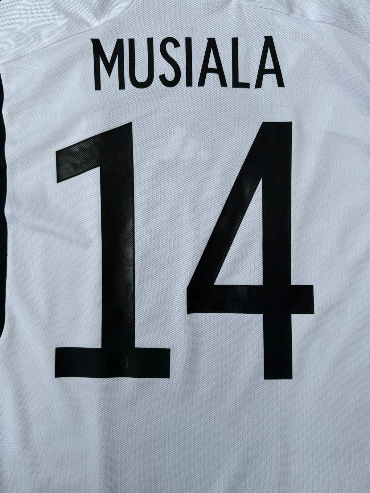 Saksa 2022 Kotipaita - #14 Musiala - (M) - 10/10